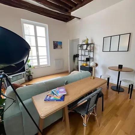 Central, Parisien, Welcome ! Apartment *